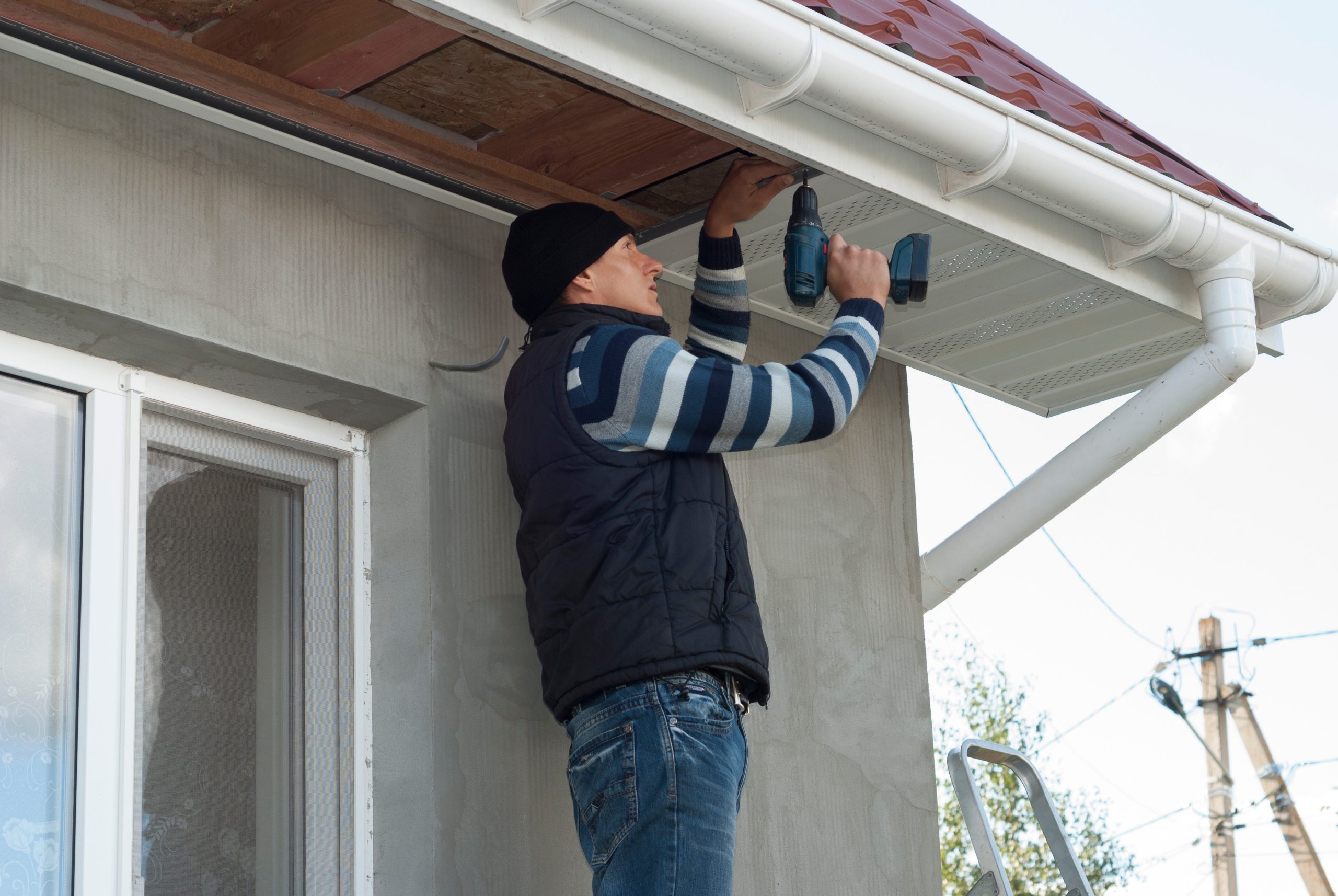 Finding Gutter Cleaning in Union City, GA