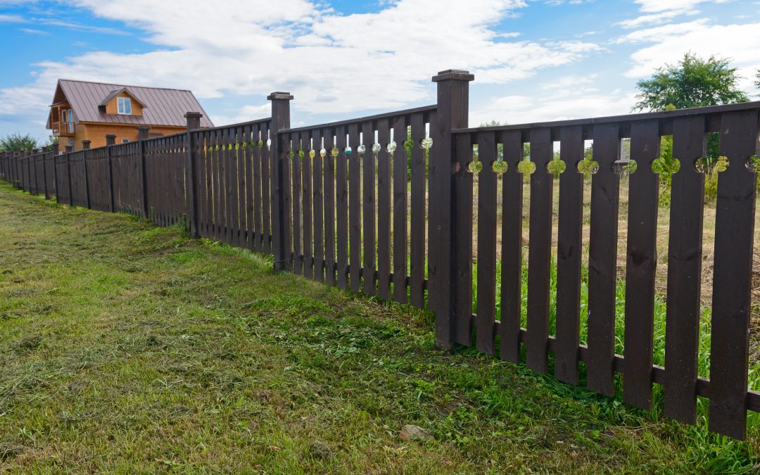 How To Choose The Best Fence Company in Minneapolis, MN, For Your Property?